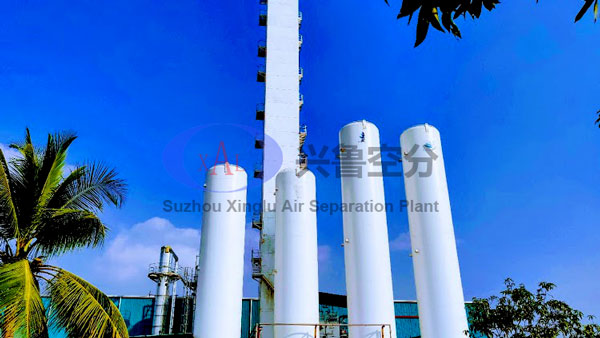 Liquid oxygen plant